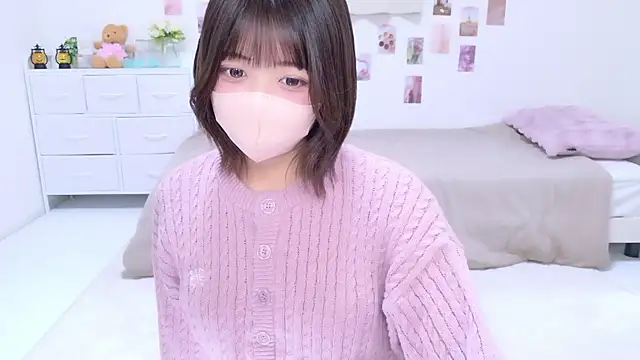 Hinata Sun online show from 26, 11, 2025