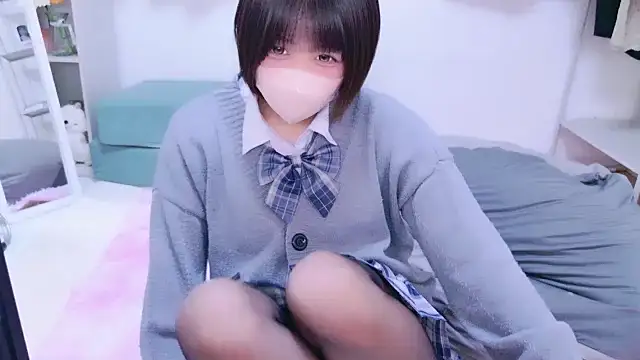 Hinata Sun online show from 6, 2, 2026