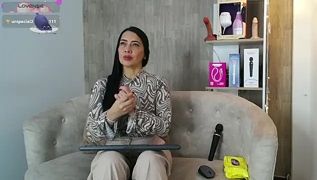 cortney tayler online show from 22, 12, 2025