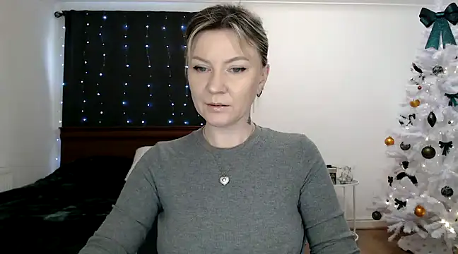 ParadiseAlina online show from 16, 12, 2024