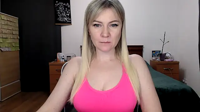 ParadiseAlina online show from 25, 3, 2026