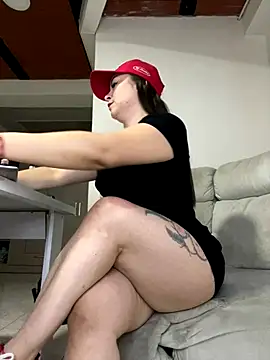 Amelia laurent online show from 29, 10, 2025