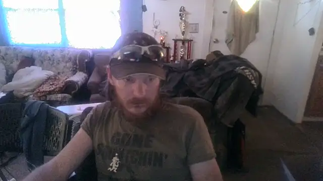 Poundtown1226 online show from 20, 9, 2025