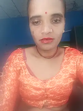 Snapshot of Hotwera chatting on 5, 10, 2025 Hotwera online show from 5, 10, 2025