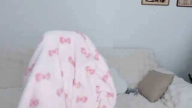 Xiao-runbao online show from 8, 1, 2026