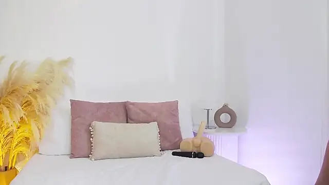 NicolleSteel online show from 26, 3, 2026