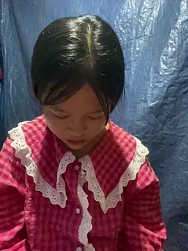 Snapshot of O_o_UwU_o_O chatting on 23, 9, 2025 O o UwU o O online show from 23, 9, 2025