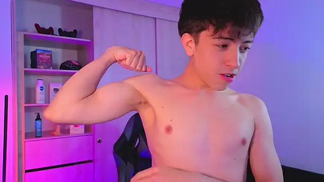 onlinenico online show from 17, 9, 2025