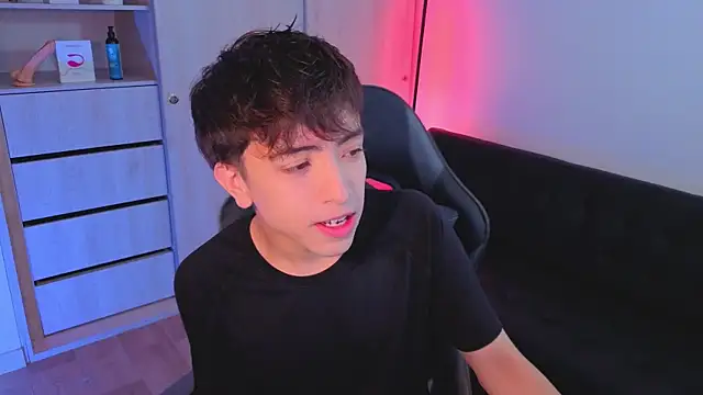 onlinenico online show from 3, 10, 2025