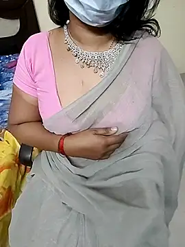 Snapshot of tamilmaha12 chatting on 16, 10, 2025 tamilmaha12 online show from 16, 10, 2025