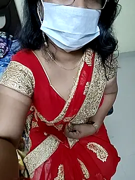 Snapshot of tamilmaha12 chatting on 18, 10, 2025 tamilmaha12 online show from 18, 10, 2025