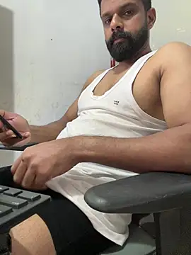 Vineeth3906 online show from 24, 3, 2026