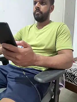 Vineeth3906 online show from 7, 6, 2026