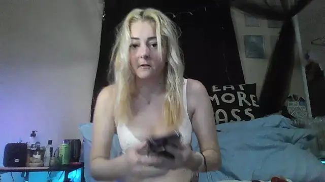 Snapshot of cardicore chatting on 4, 3, 2026 cardicore online show from 4, 3, 2026