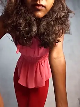 venuki ihalagamage online show from 10, 4, 2026