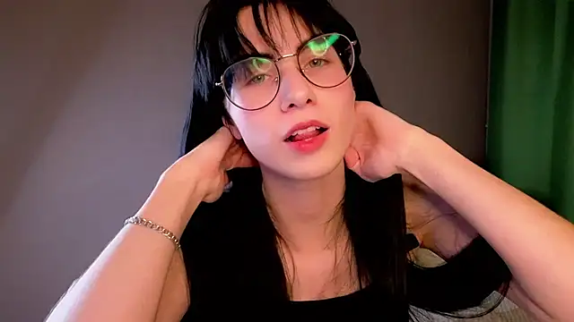 Snapshot of ArlineJanik chatting on 24, 9, 2025 ArlineJanik online show from 24, 9, 2025