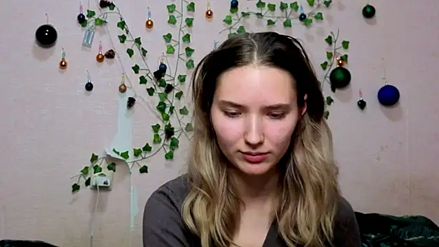  kikiclark   online show from 7, 1, 2026