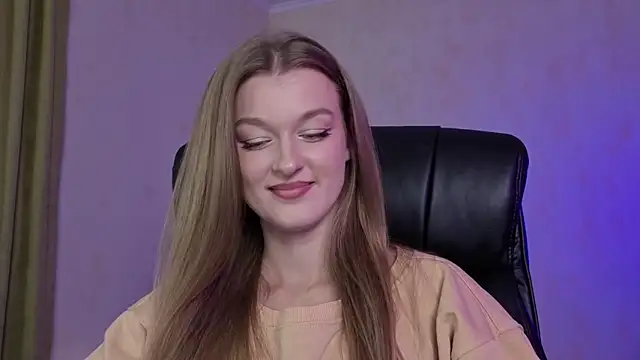 MysticVenus  online show from 21, 12, 2025