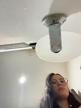 Snapshot of Juanita-Diaz chatting on 29, 11, 2025 Juanita-Diaz online show from 29, 11, 2025