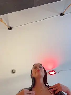 Snapshot of Juanita-Diaz chatting on 20, 12, 2025 Juanita-Diaz online show from 20, 12, 2025