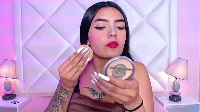 Miaa Smithh   online show from 2, 10, 2025