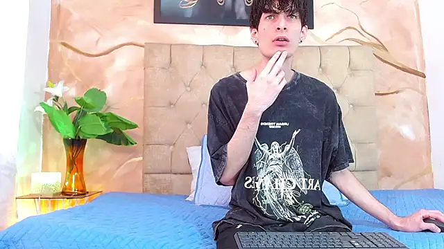 Luke Carter online show from 4, 4, 2026