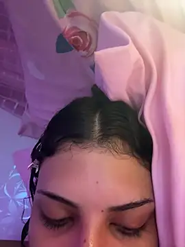 luluzinhax online show from 9, 4, 2026