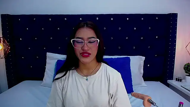 miss aris online show from 12, 11, 2025