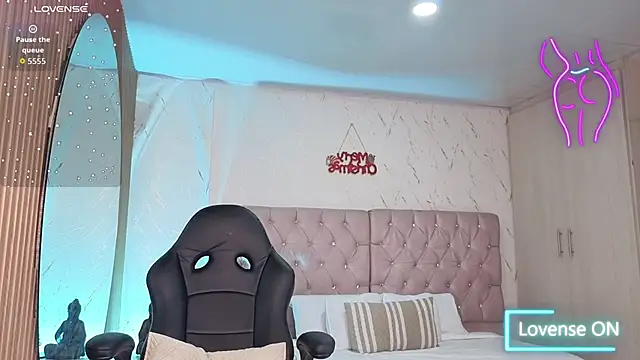 eliza eup online show from 14, 12, 2025