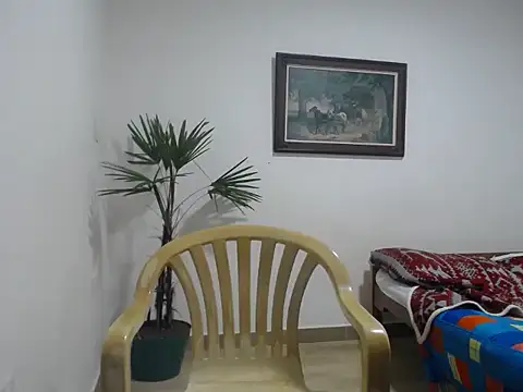 Snapshot of Young_handsome chatting on 16, 9, 2025 Young handsome online show from 16, 9, 2025