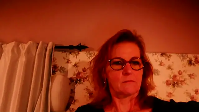 Snapshot of Valinella chatting on 16, 2, 2026 Valinella online show from 16, 2, 2026