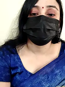 Monica cams online show from 16, 12, 2025