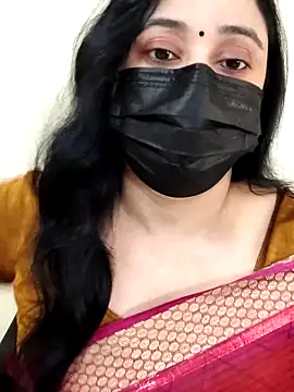 Monica cams online show from 16, 2, 2026