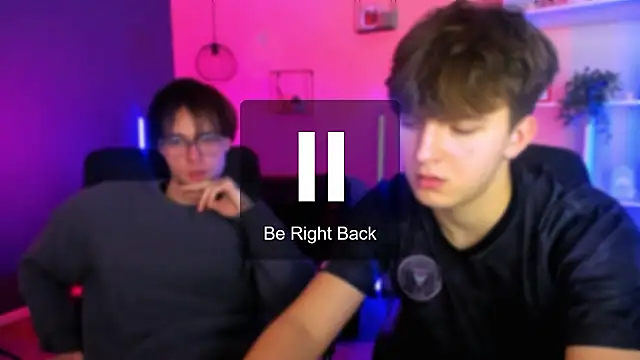 travis wolf  online show from 2, 2, 2026