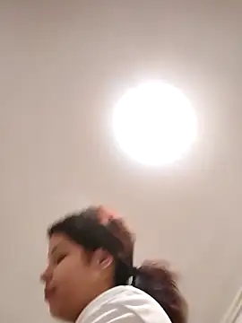 NicoleHayle online show from 8, 10, 2025