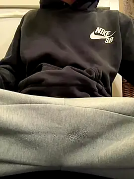 Snapshot of 420boy__ chatting on 21, 10, 2025 420boy   online show from 21, 10, 2025