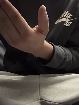 Snapshot of 420boy__ chatting on 21, 10, 2025 420boy   online show from 21, 10, 2025