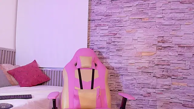 liz monserrat 1 online show from 10, 11, 2025