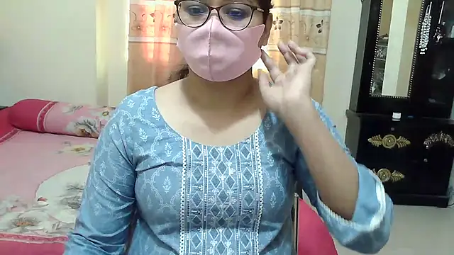 Elena cruz5 online show from 29, 11, 2025