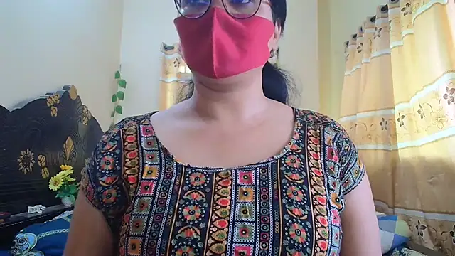 Elena cruz5 online show from 18, 4, 2026