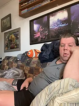 Stephanie1984 online show from 16, 2, 2026