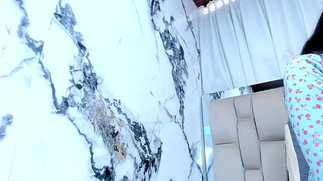 Snapshot of maraa_X chatting on 31, 1, 2026 maraa X online show from 31, 1, 2026