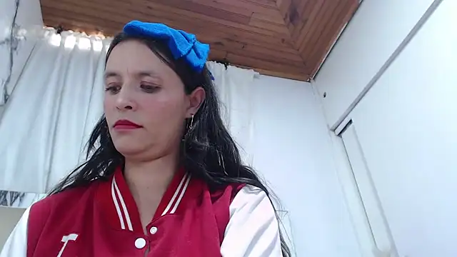 Snapshot of maraa_X chatting on 27, 2, 2026 maraa X online show from 27, 2, 2026