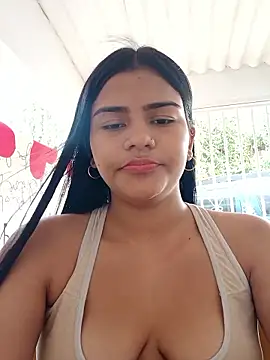 Snapshot of daringxxxhot chatting on 22, 10, 2025 daringxxxhot online show from 22, 10, 2025