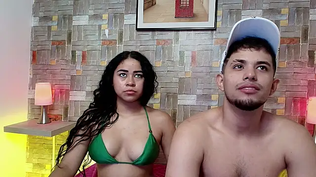 Snapshot of miiss__dulce chatting on 4, 10, 2025 miiss dulce online show from 4, 10, 2025