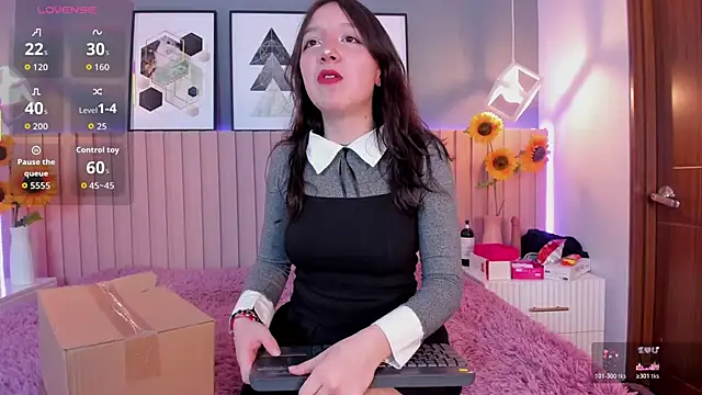 Nina Ford online show from 21, 2, 2026