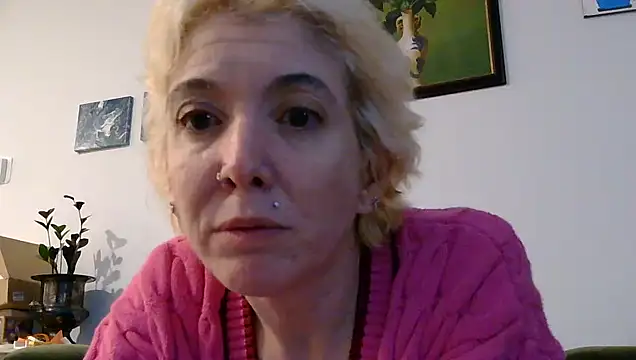 Snapshot of averysage333 chatting on 20, 9, 2025 averysage333 online show from 20, 9, 2025