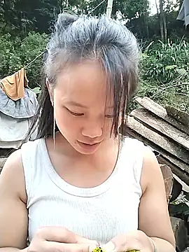 liu-liusexy online show from 10, 10, 2025