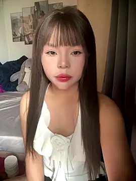 SarahBeii online show from 15, 10, 2025