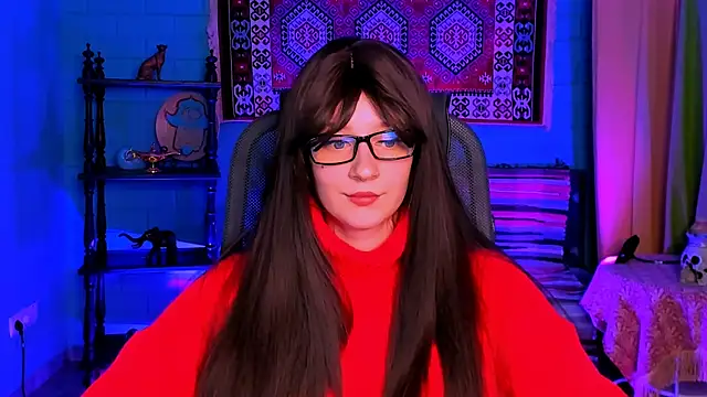 AliceWelch  online show from 23, 10, 2025
